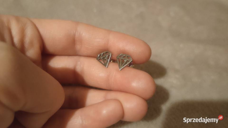 Kolczyki wkrętki diamenty diamenciki diament Tarnowskie Góry