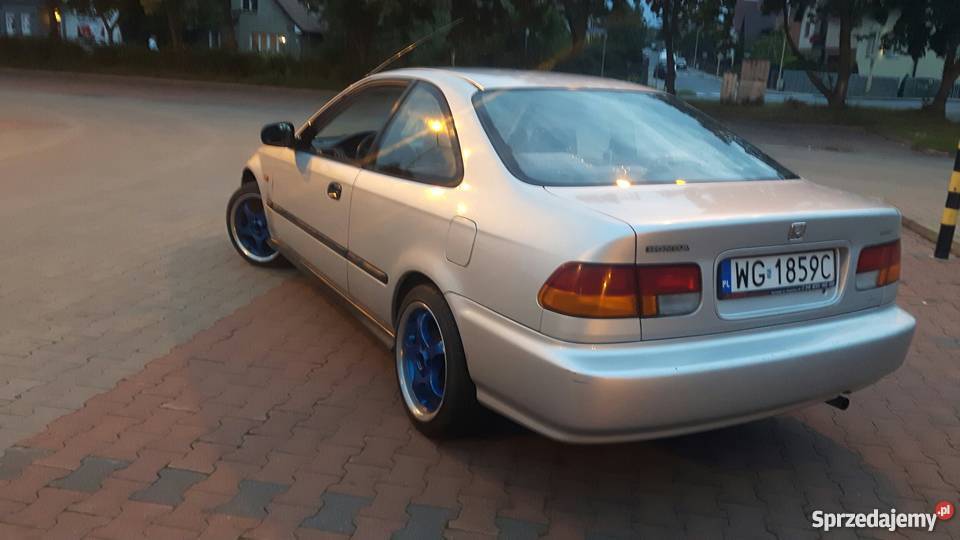 Honda Civic VI Coupe gniazdo USB Skurcza