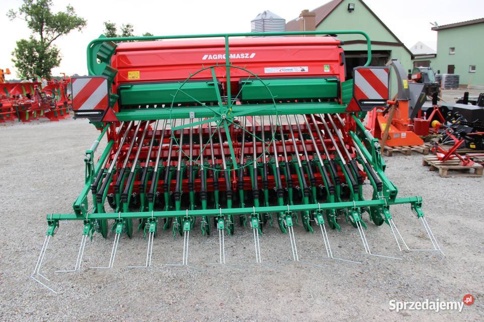 Zestaw siewny Agregat uprawowo siewnik zbożowy Siewniki i sadzarki Maszyny rolnicze sprzedam