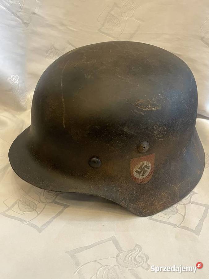 Oryginalny hełm niemiecki Stahlhelm II wojna Maski Kraków