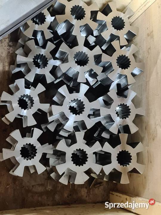 Obróbka CNC Toczenie CNC Frezowanie CNC Cięcie Usługi Warszawa