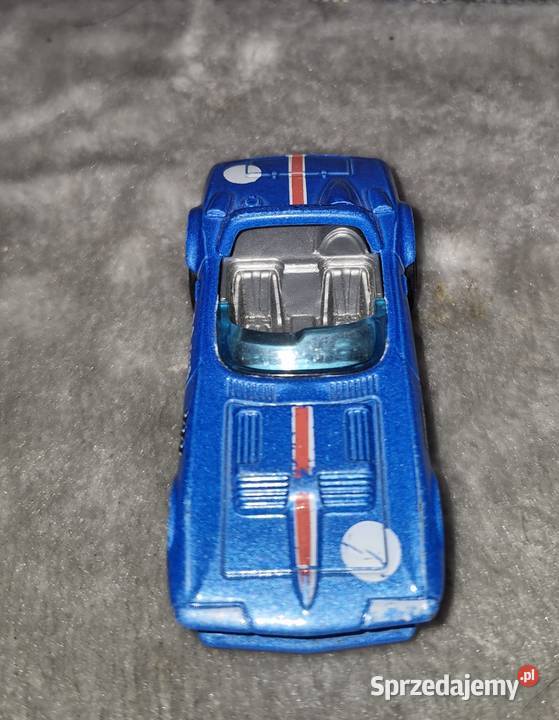 Autko resorak Hot Wheels Corvette Grand Sport Łódź