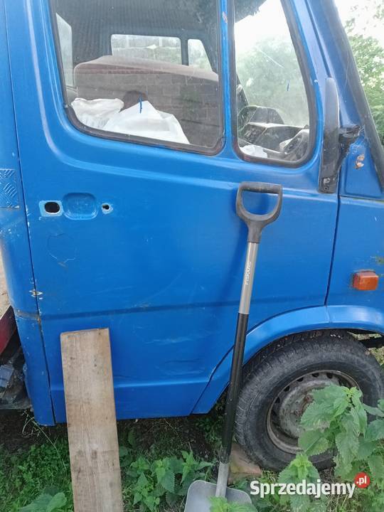 Mercedes kaczka części 308 kaczka 309 310 Czernikówko
