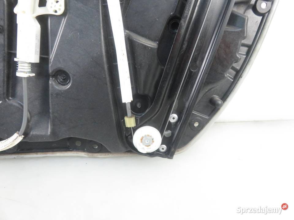 PODNOŚNIK SZYBY LEWY PRZEDNI MERCEDES CLA X117