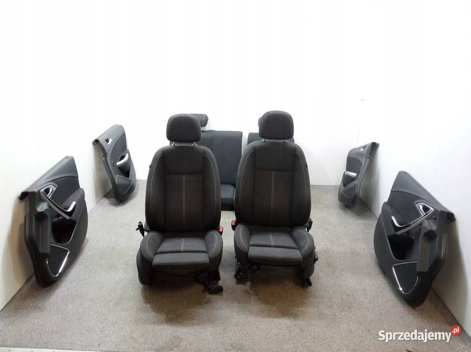 FOTELE KANAPA BOCZKI KOMBI GRZANE Opel Astra IV