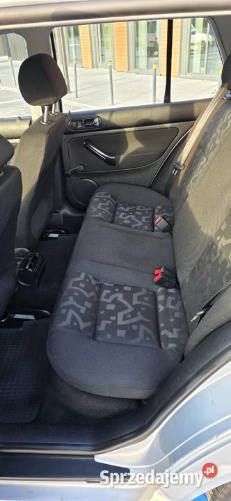 Volkswagen Golf IV 16 102 5 DRZWI Super Stan relingi dachowe Golf warmińsko-mazurskie Elbląg