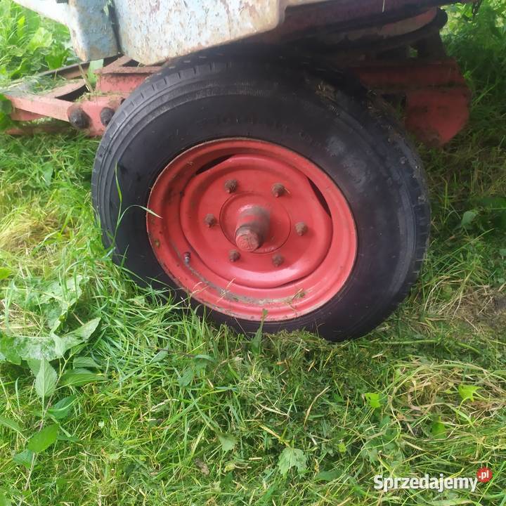 Przyczepka rolnicza wywrot nieuszkodzony Pniówek sprzedam