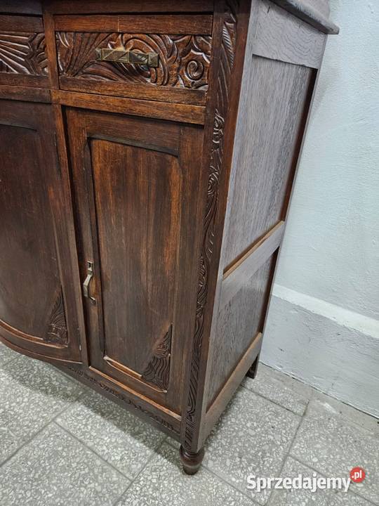 Kredens z Francji Nowy Sącz