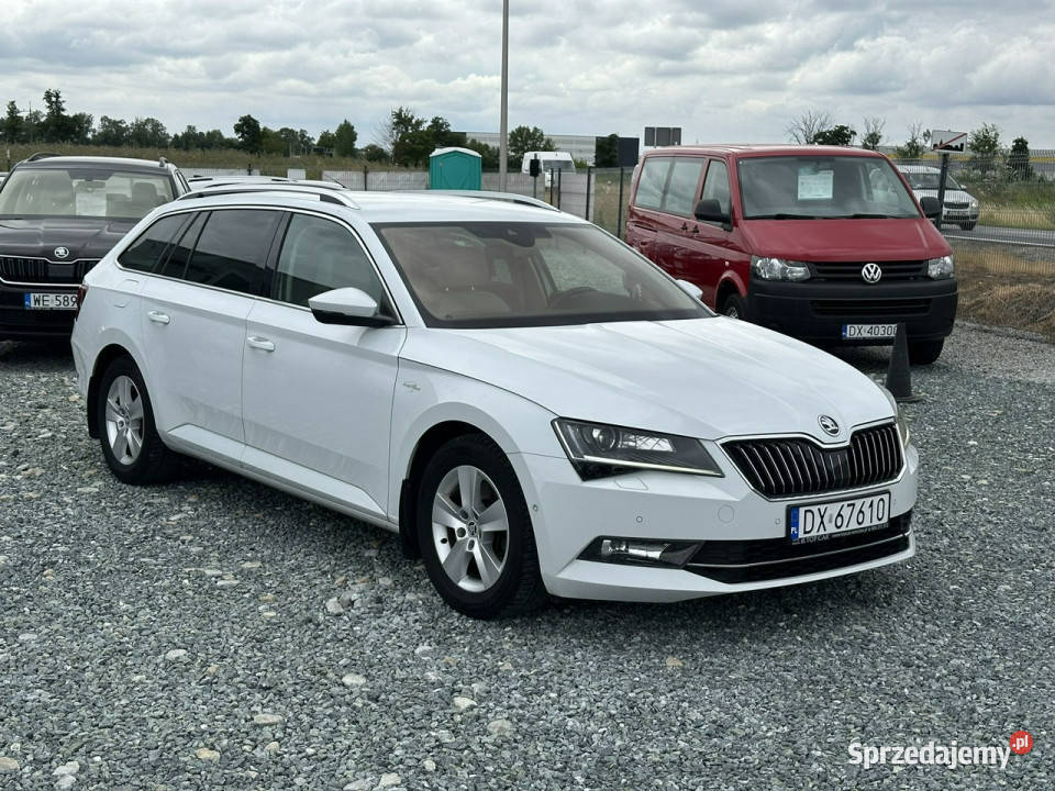 koda Superb 20 TDI 150 LK DSG DCC ACC hak Canton czujnik martwego pola Wojkowice