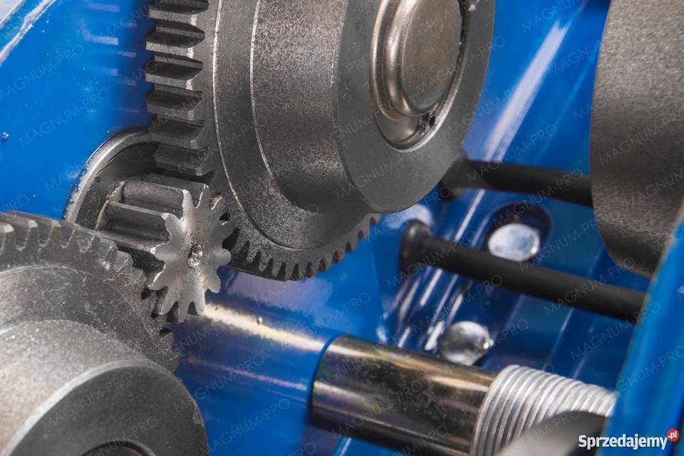 WCIĄGARKA LINOWA ELEKTRYCZNA Z ELEKTRYCZNĄ Poczesna