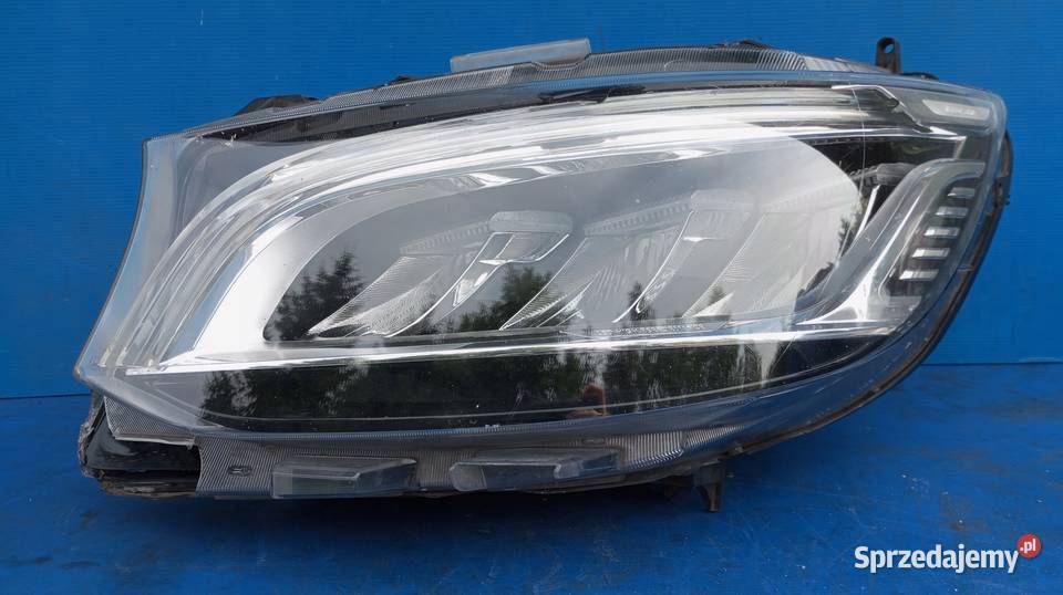 LAMPA REFLEKTOR LEWY PRZÓD EU MERCEDES SPRINTER osobowe sprzedam