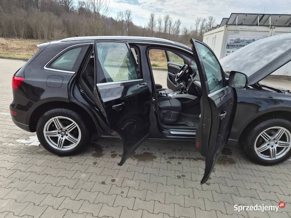 Sprzedam Audi Q5 20 TDI wielofunkcyjna kierownica
