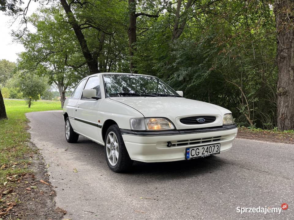 Ford Escort 14 jednopunktowy wtrysk hak