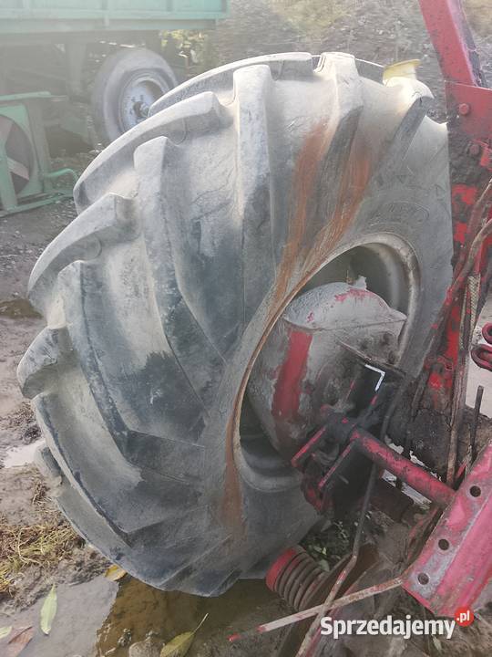 Koło opona 16924 Good Year kombajn International