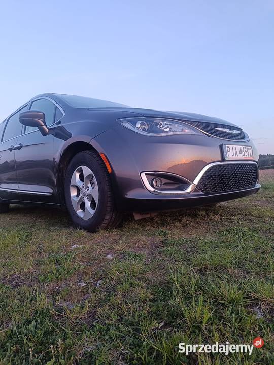 Chrysler Pacyfica 2016r Turing L DVD 244000km