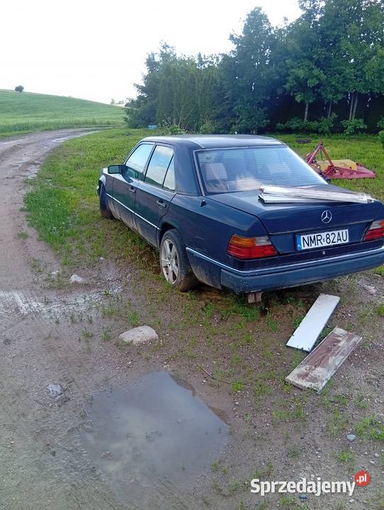 Mercedes w 124 uszkodzony Mrągowo