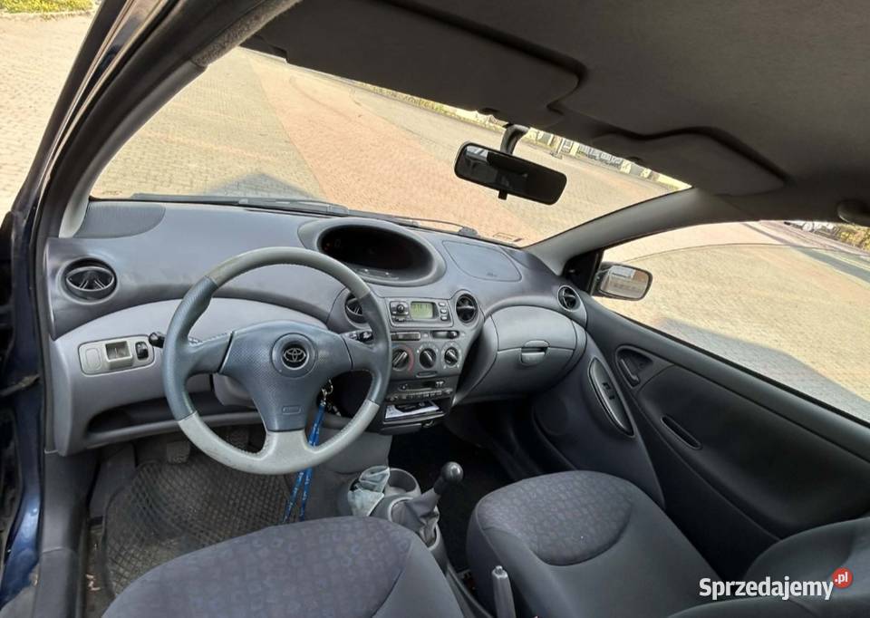 Toyota Yaris 10 Benzyna 2002 nieuszkodzony mazowieckie Ostrów Mazowiecka