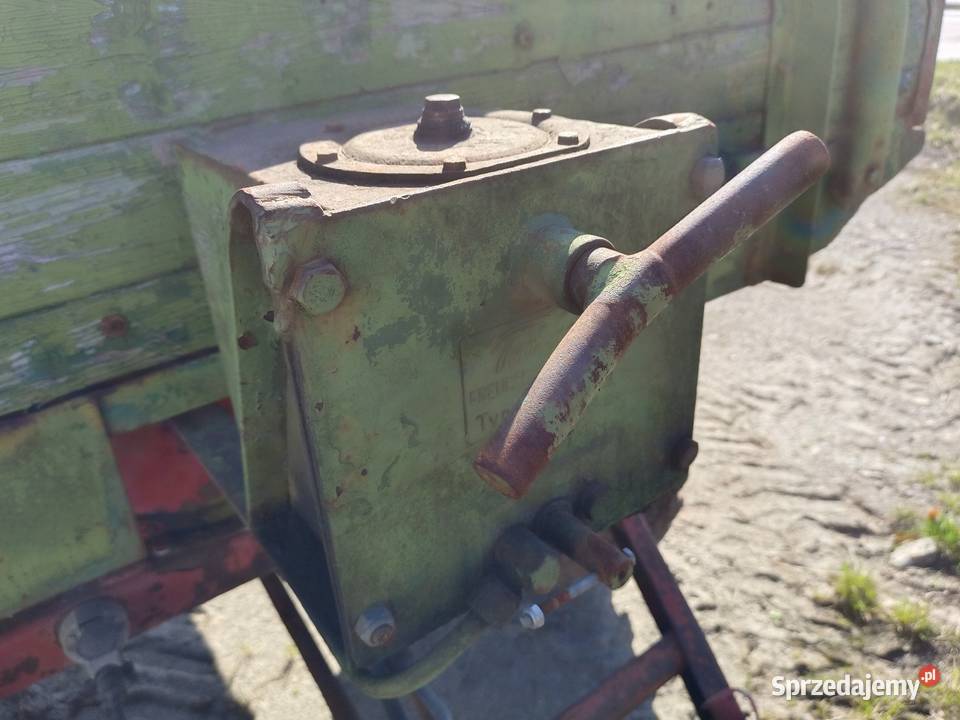 Przyczepa rolnicza Mack wywrotka