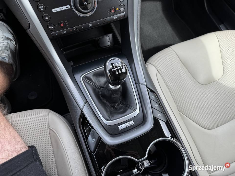 Ford Mondeo 20 DIESEL Klimatronik Nawigacja światła do jazdy dziennej Konin sprzedam