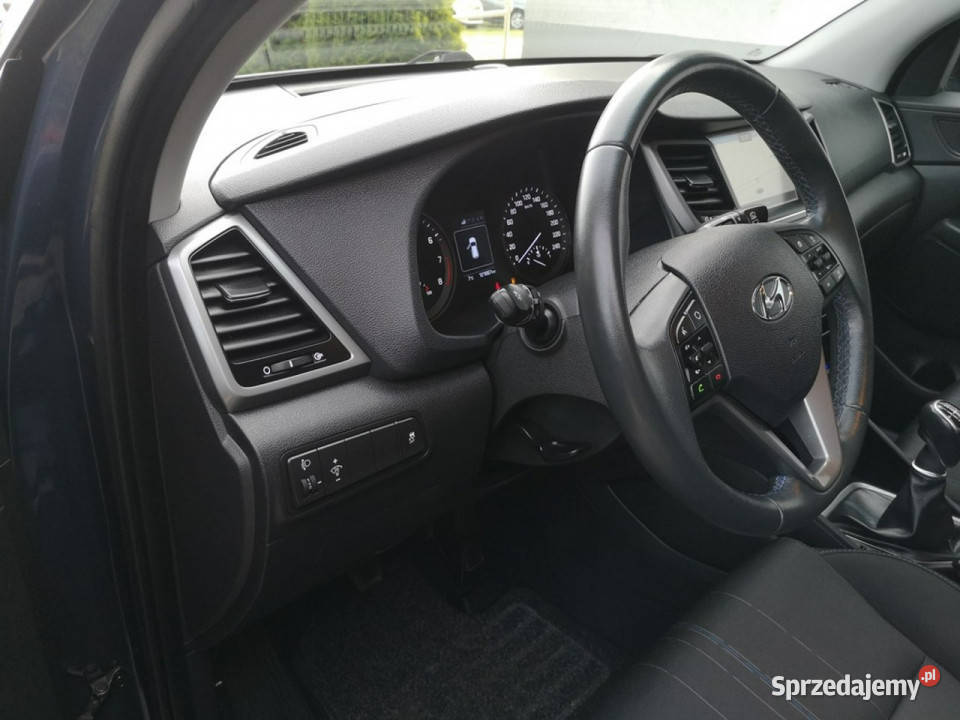 Hyundai Tucson 16 GDI 132 Klimat Tempo Ledy Navi garażowany Strzegom sprzedam