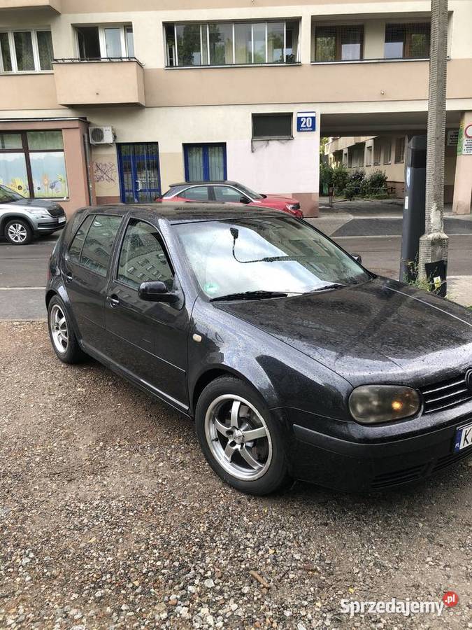 Sprzedam golfa 4 z silnikiem v5 280000km Kraków
