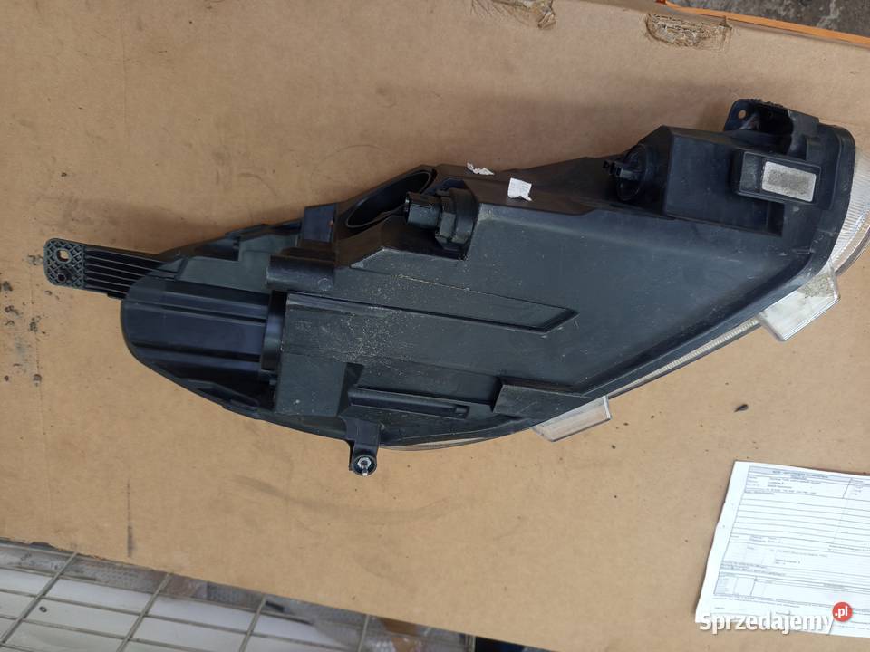 Reflektor lewy fiesta mk8 orginalny Rzeszów sprzedam