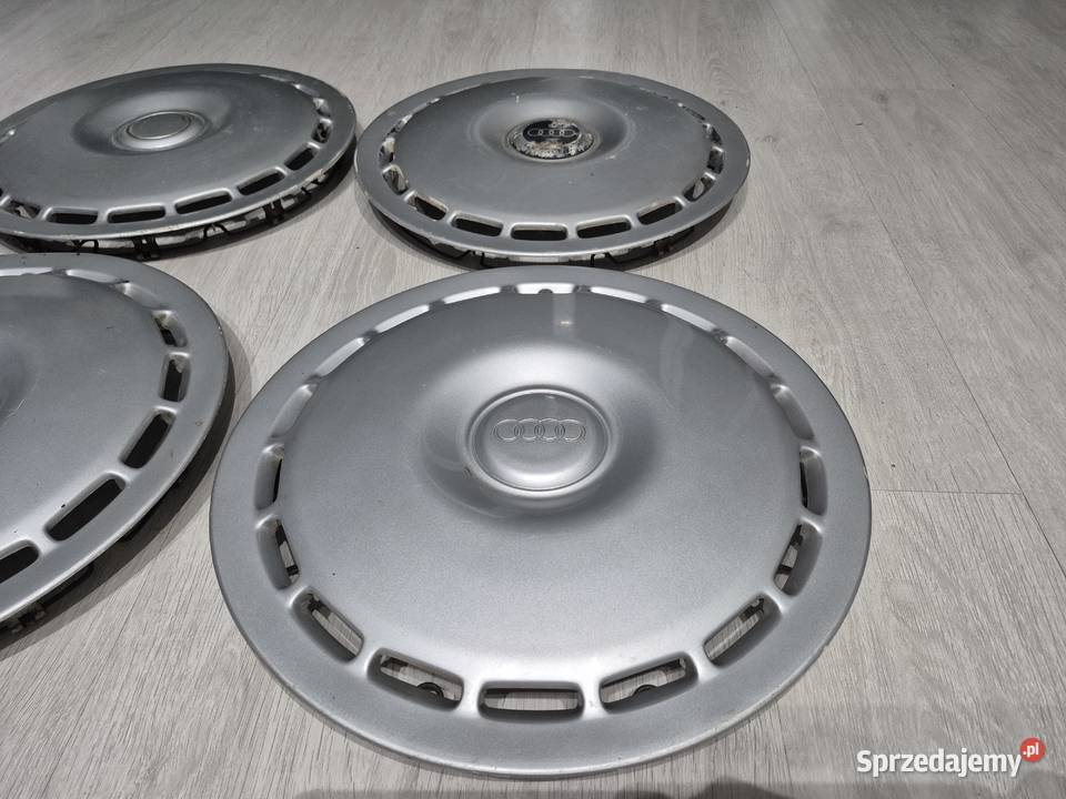 Audi 80 B4 Kołpaki 4 oryginalne 4A0601147 pomorskie sprzedam