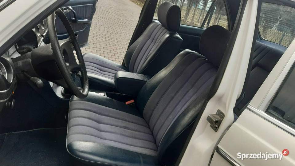 Mercedes W123 MercedesBenz 123 200 biały