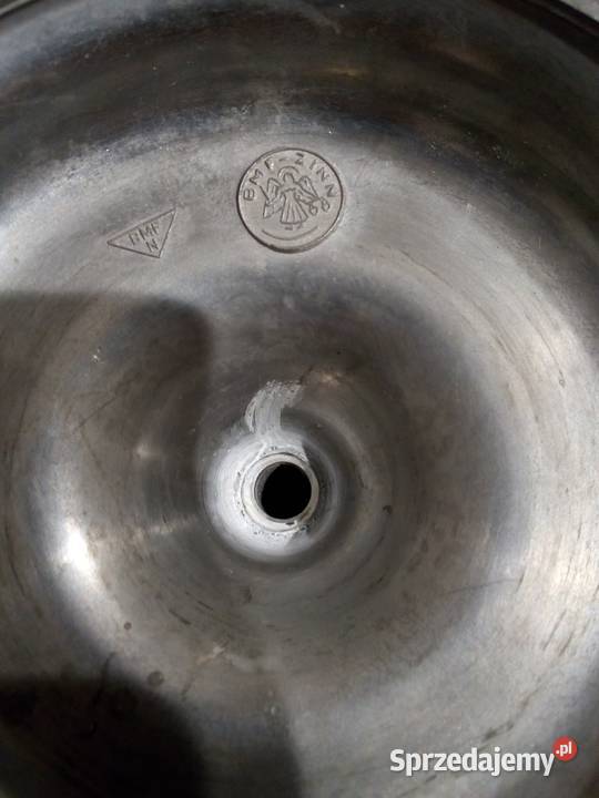 Piękny stary cynowy świecznik sygnowany BMF Częstochowa