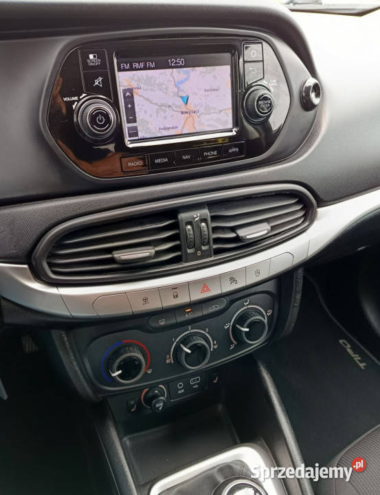 Fiat Tipo SW 13 95 Easy hak NAVI kamera grzane Nowy Sącz