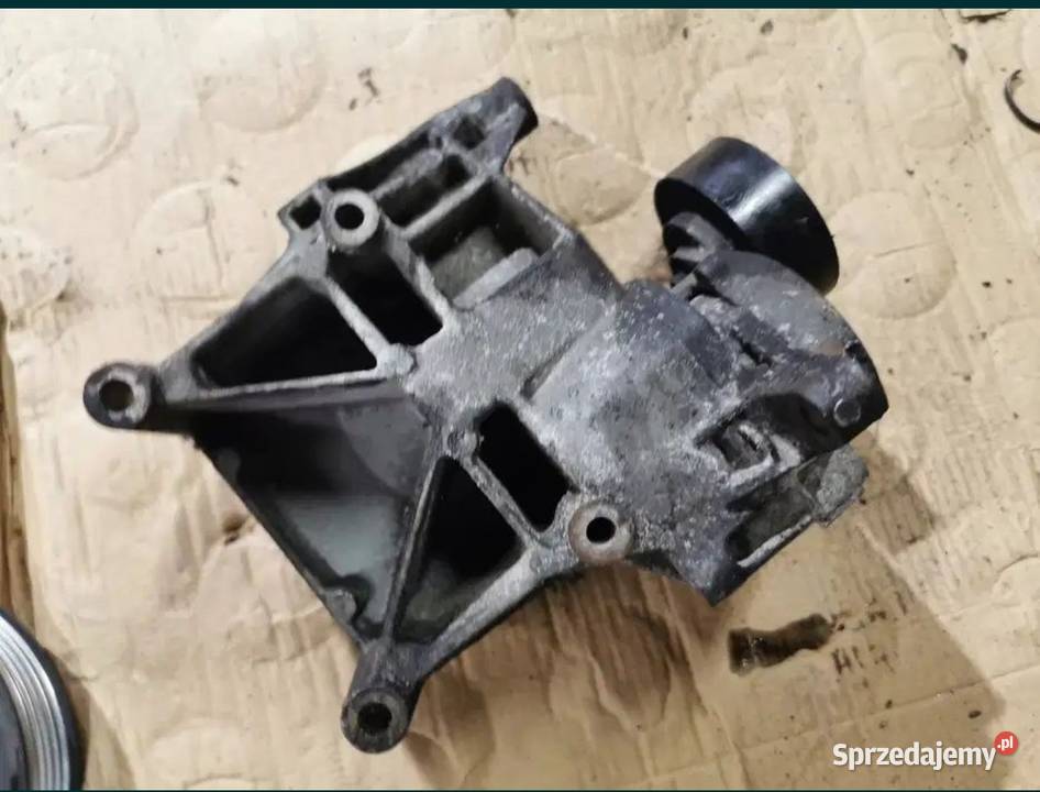 Łapa mocowanie alternatora BMW E34 E36 m43 16 18 Żory sprzedam