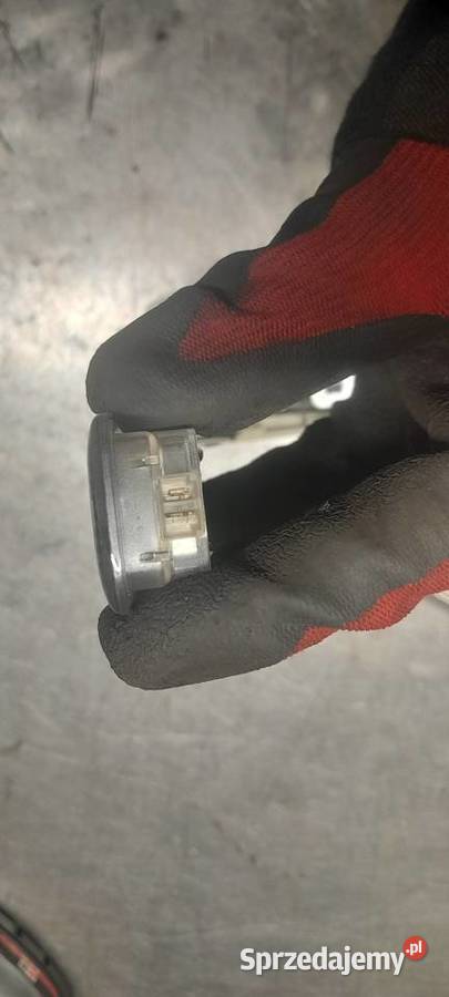 Audi A3 8L 9603 lampka oświetlenie wnętrza lubuskie