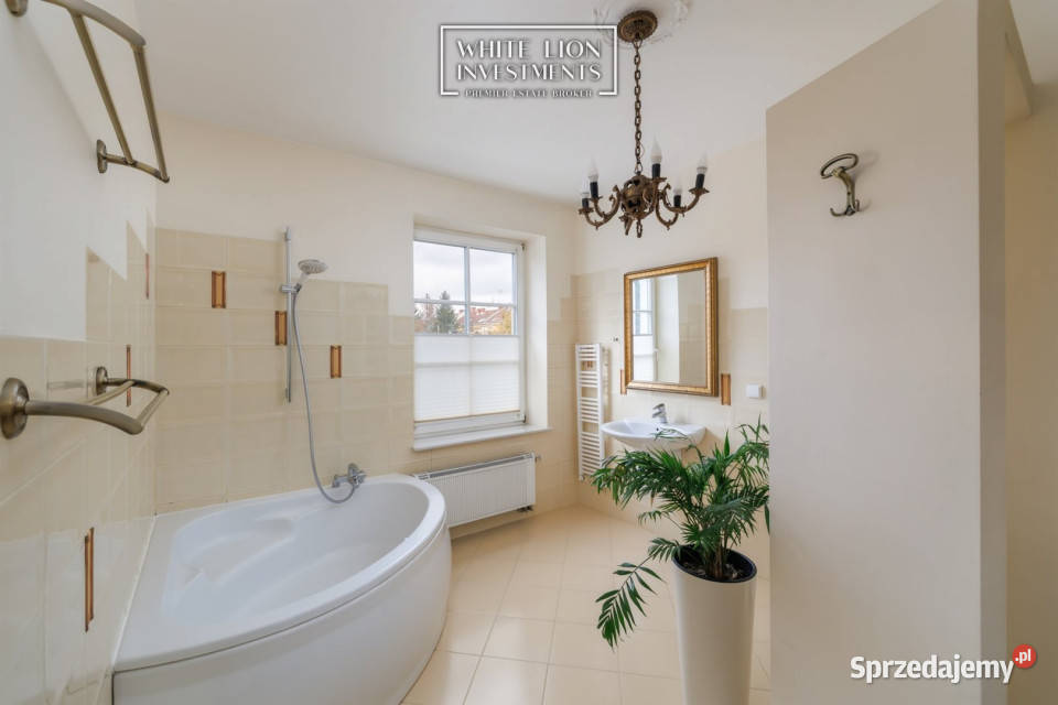 Dom bliźniak na sprzedaż Warszawa Gawota 294m2