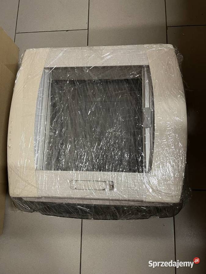 okno dachowe do kampera przyczepy REMIS 40x40 z Skarżysko-Kamienna