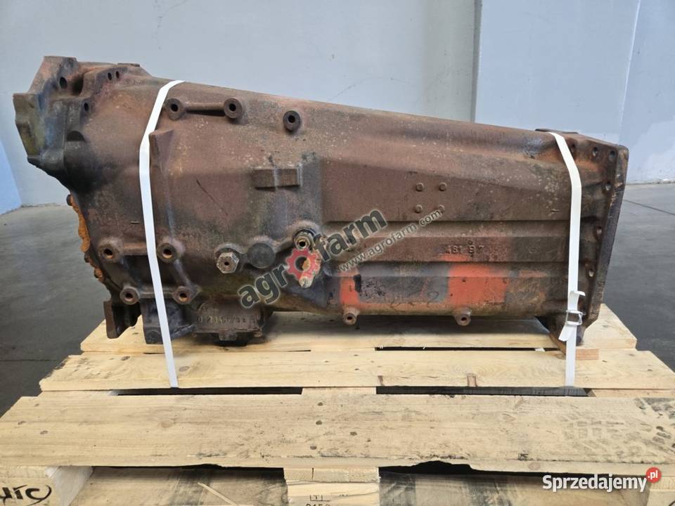 Skrzynia biegów Renault Ares 566 461B7 Skrzynia biegów Byków