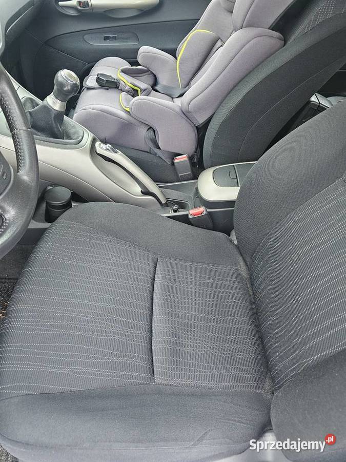 Toyota auris 16 benzyna lubelskie Radzyń Podlaski