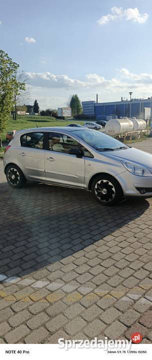 Sprzedam Opel Corsa nieuszkodzony Corsa Motoryzacja