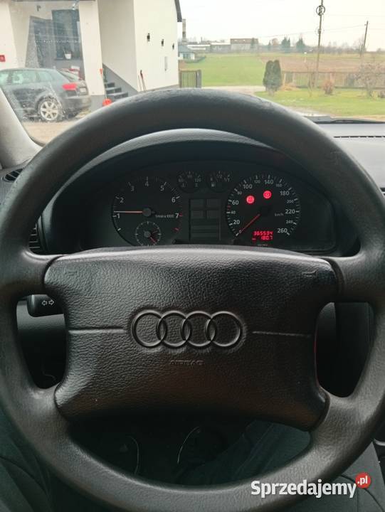 Audi a4b5 Avant 1 8 bg Rok produkcji 1996 Mirzec