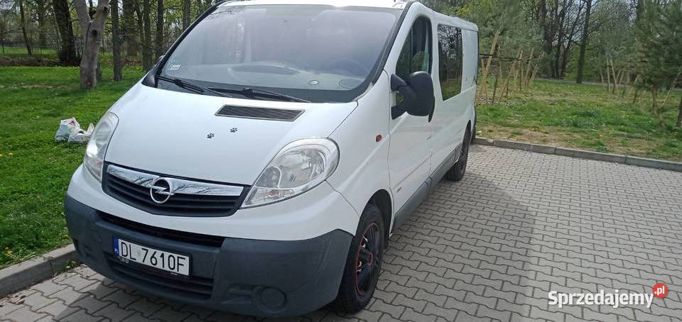 Opel Vivaro CAMPEREK Legnica