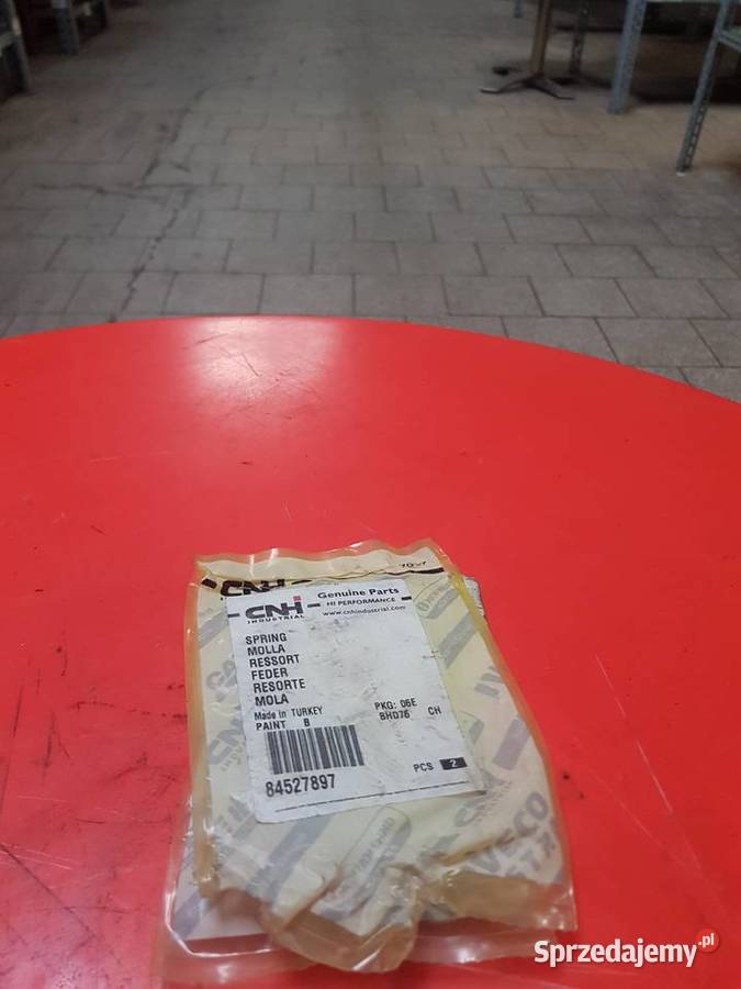 84527897 Sprężyna pedału sprzęgła CNH Holland lubuskie Sulechów sprzedam