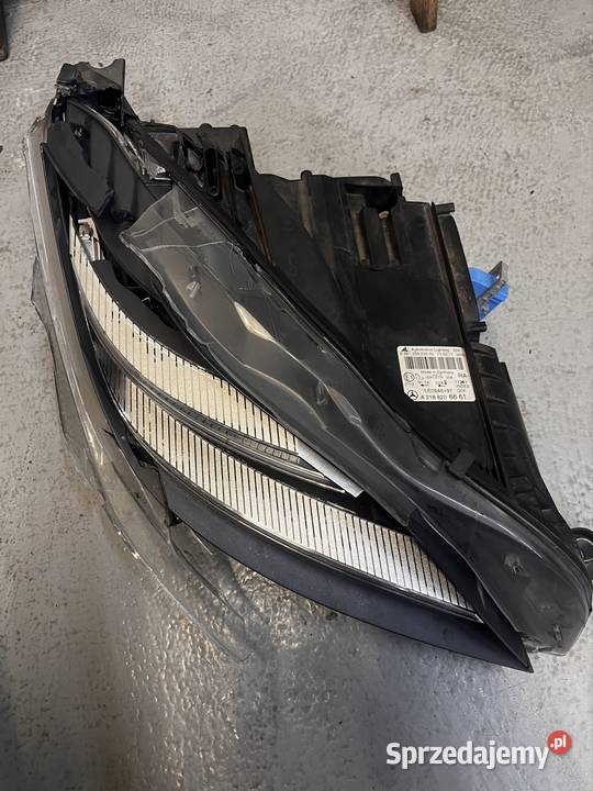 Mercedes CLS w218 c218 lampa przód prawa cls 350 wielkopolskie Grońsko
