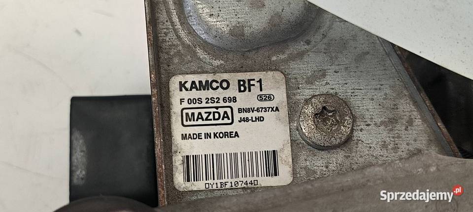 MECHANIZM WYCIERACZEK PRZÓD MAZDA 3 F00S2S2698