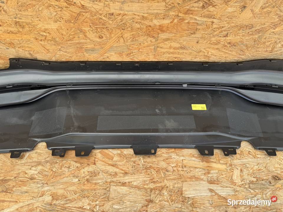 Dyfuzor spoiler dół zderzaka tył MercedesBenz Międzychód