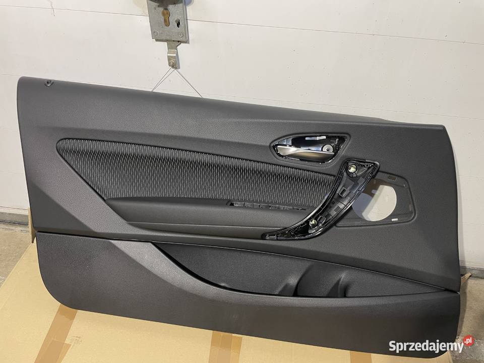 BMW F21 22 23 Boczek drzwi prawy przód Części montażowe Pawłowice sprzedam