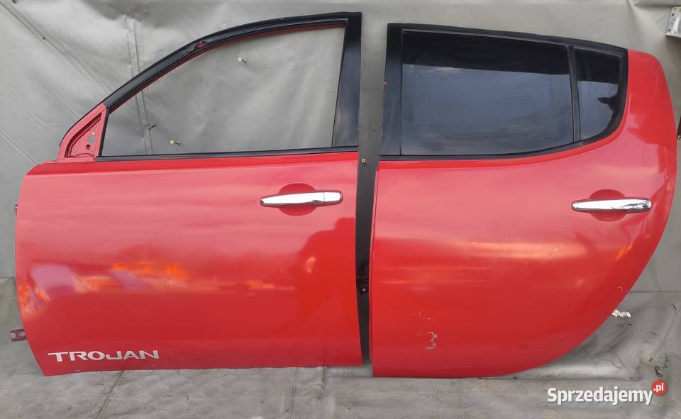 MITSUBISHI L200 IV DRZWI PRZEDNIE TYLNE LEWE Drzwi Radom sprzedam