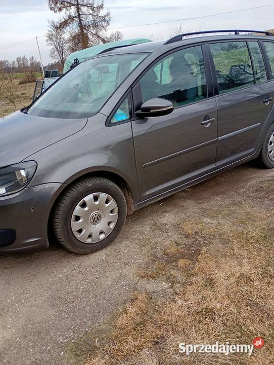 Volkswagen Touran 16 TDI 105 rodzinny komfort Touran