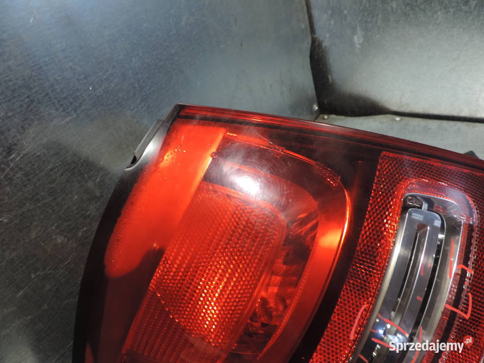 CITROEN C3 2 II LAMPA LEWY TYŁ Nowy Sącz