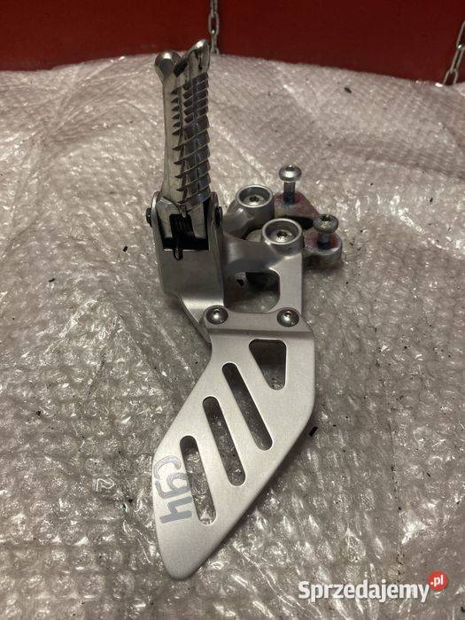 Suzuki GSXR 600 750 lewy set podnóżek C94 K8 K9 Poznań