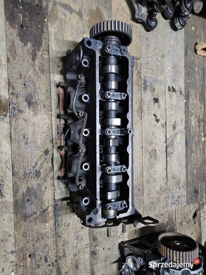 Głowica mondeo mk2 18 td osobowe Głowice cylindrów Łagów