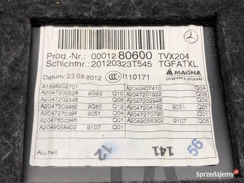 BOCZEK DRZWI LEWY PRZÓD MERCEDES X204 SUV 0815 Tapicerki samochodowe